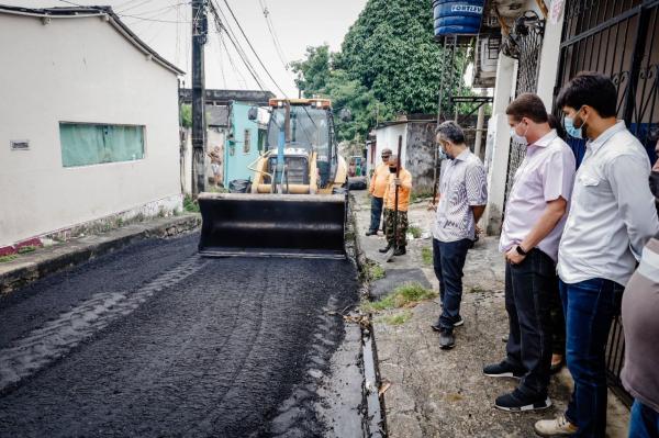 Bairro Chapada recebe mutirão de infraestrutura da prefeitura de Manaus 