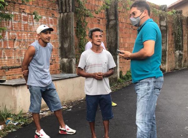 Jander Lobato retorna ao bairro Jorge Teixeira para inspecionar obra de pavimentação