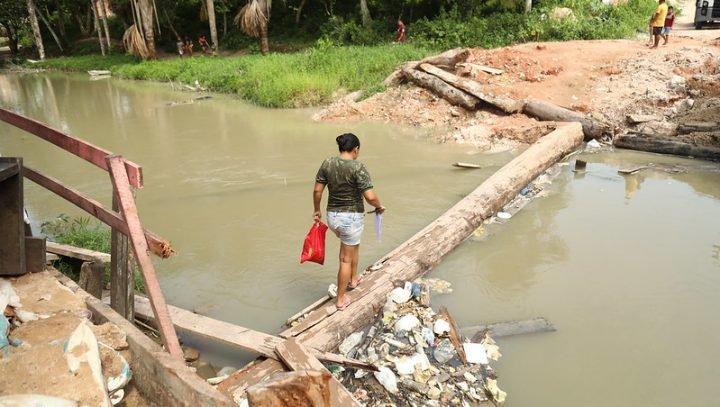Prefeitura de Manaus inicia construção de ponte de concreto na comunidade Nobre