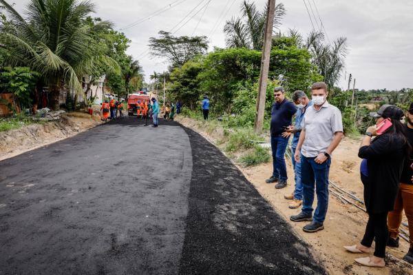 Prefeitura de Manaus intensifica as obras de pavimentação asfáltica no ramal Castanheiras