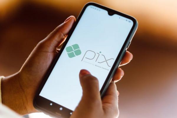 1 ano de Pix: erros, acertos e como a tecnologia mudou o mercado 