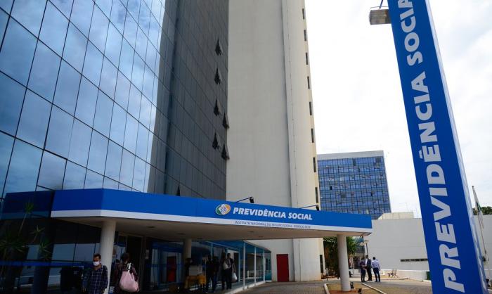INSS: 95 mil beneficiários têm até sexta para agendar perícia médica 