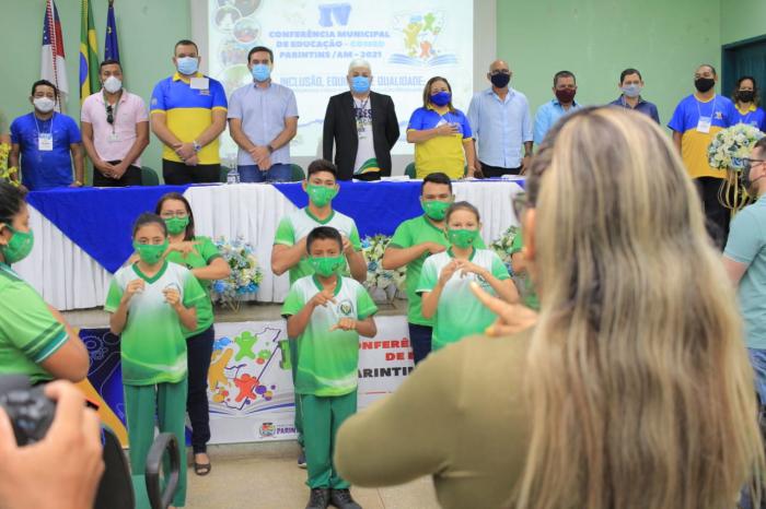 IV Conferência Municipal de Educação de Parintins tem início debatendo o Plano Nacional de Educação