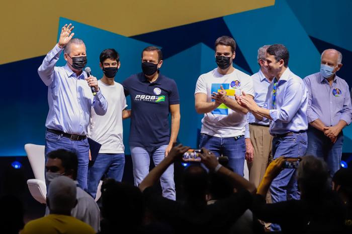 Nas prévias do PSDB, Arthur Virgílio diz que vencedor terá o apoio de todos