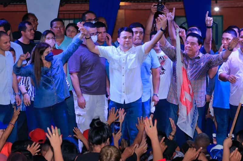 Keitton Pinheiro vence eleição e família conhecida por escândalos segue no poder em Coari-AM