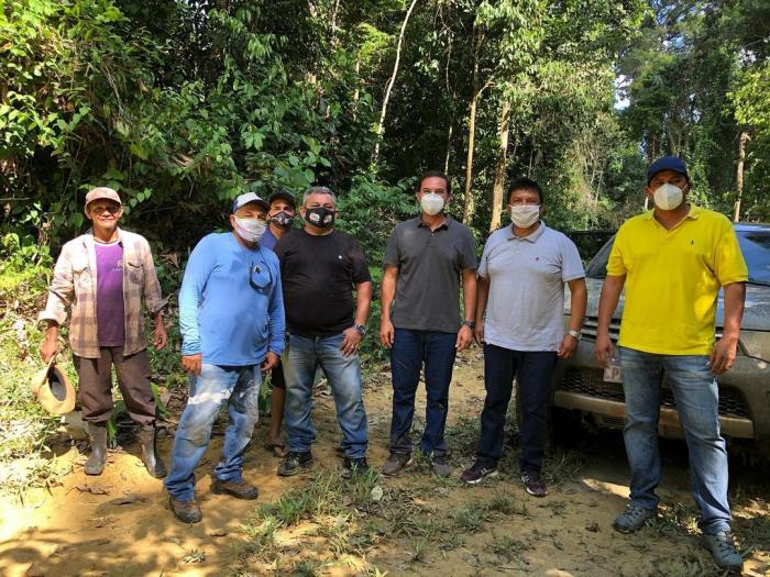 Mateus diz que pavimentação da Estrada da Vila Amazônia vai aquecer economia de Parintins