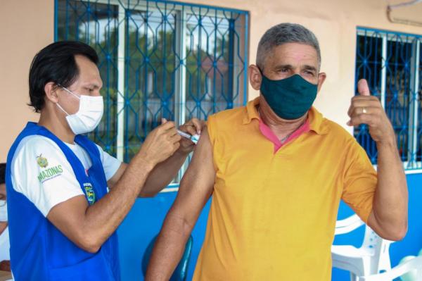 Mais de 2 mil pessoas participam do Dia D de Vacinação contra Covid em Parintins