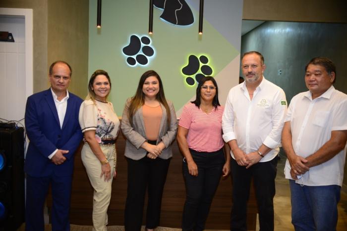 Entidades de Classe e Autoridades prestigiam evento do Amazon Crematório Pet