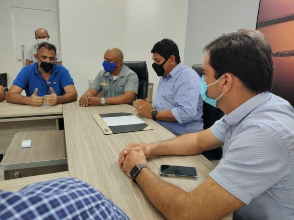 Mateus Assayag e demais vereadores ressaltam a reabertura do Porto de Parintins  