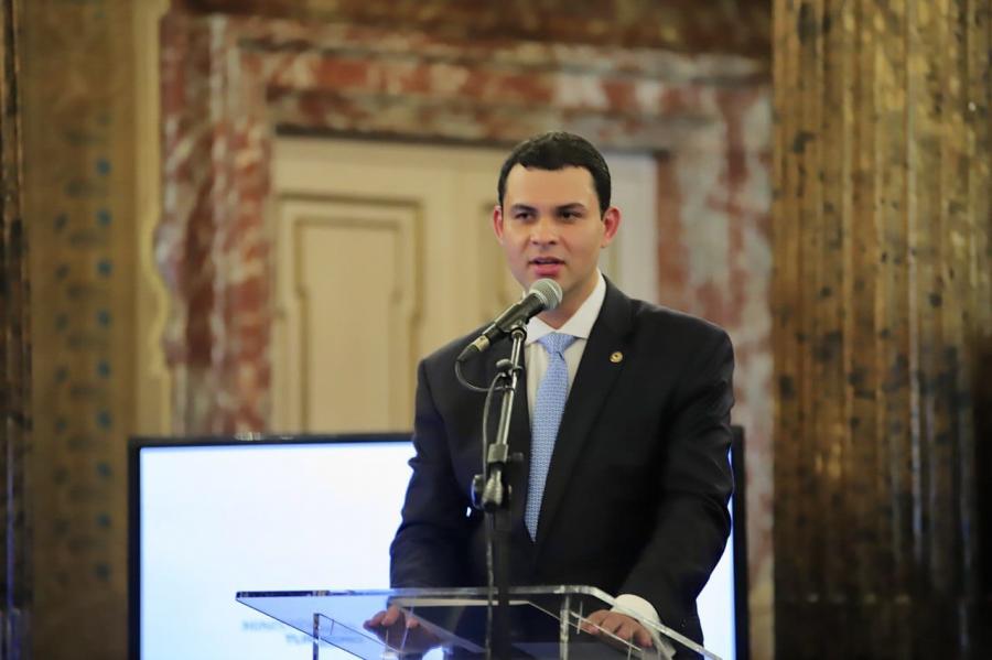 Saullo Viana confirma pré-candidatura a deputado federal 