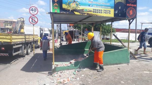 Prefeitura de Manaus realiza operação em área pública ocupada irregularmente