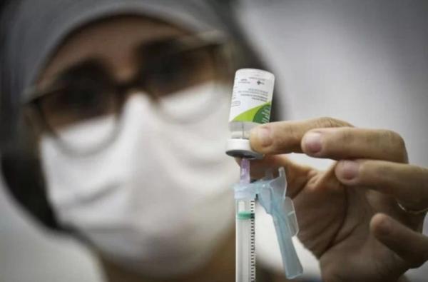 Com aumento de incidência de síndromes gripais, Parintins solicita vacina contra Influenza 
