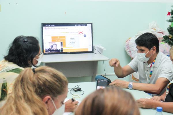 MANAUS: Equipes técnicas da Prefeitura começam a ser treinadas para vacinação de crianças contra a Covid-19