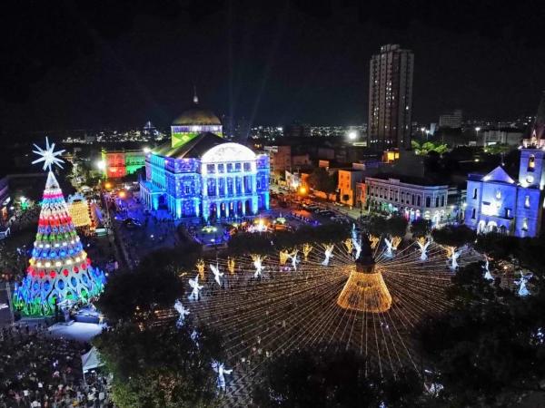 ROSSY AMOEDO: o artista que inovou com tecnologia e criatividade a cenografia natalina de Manaus