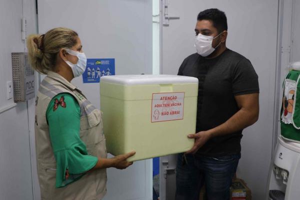 Municípios do interior do Amazonas recebem 280 doses contra covid para 5 a 11 anos 