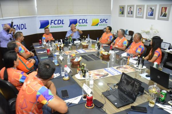 Limpeza no Centro será ampliada pela prefeitura em parceria com a CDL-Manaus