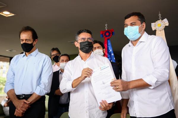 Prefeitura de Manaus e Governo assinam termo para reduzir impactos ambientais no setor de gás natural