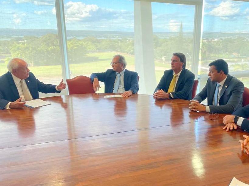 Wilson se reúne com Bolsonaro que assegura manutenção da competitividade da ZFM