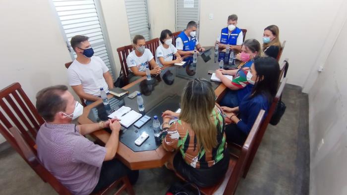 Parintins recebe representantes da OPAS para acompanhamento de ações pós-Covid