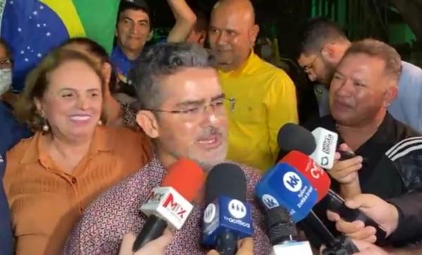 MANAUS: David anuncia reajuste de 100% no Auxílio Alimentação de servidores