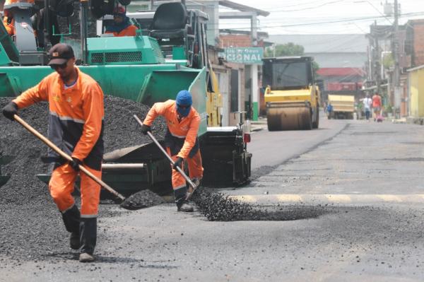 Prefeitura avança em obras de pavimentação asfáltica, em Manaus 