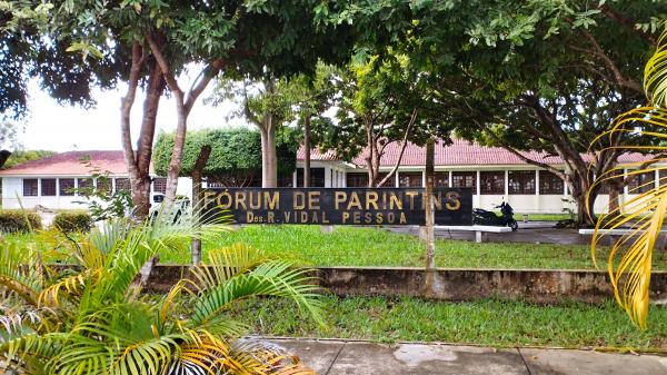 Fórum de Justiça de Parintins é invadido 