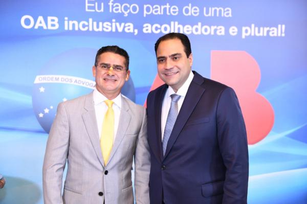 David Almeida participa da posse do novo presidente da OAB-AM