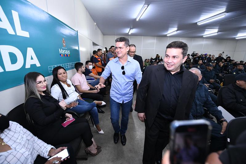 David Almeida lança curso de uso de armamento letal para guardas municipais de Manaus