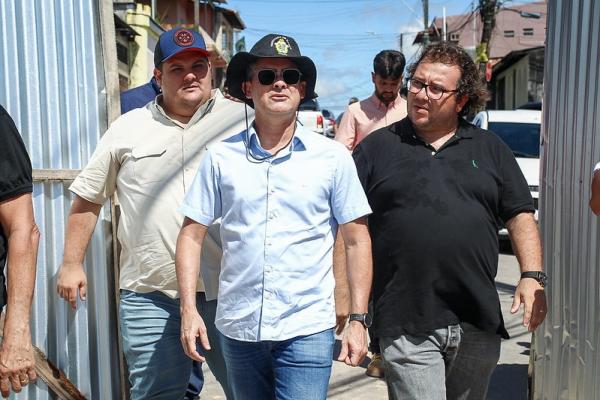 MANAUS: David Almeida entrega recuperação da área de erosão no Mauazinho na próxima semana