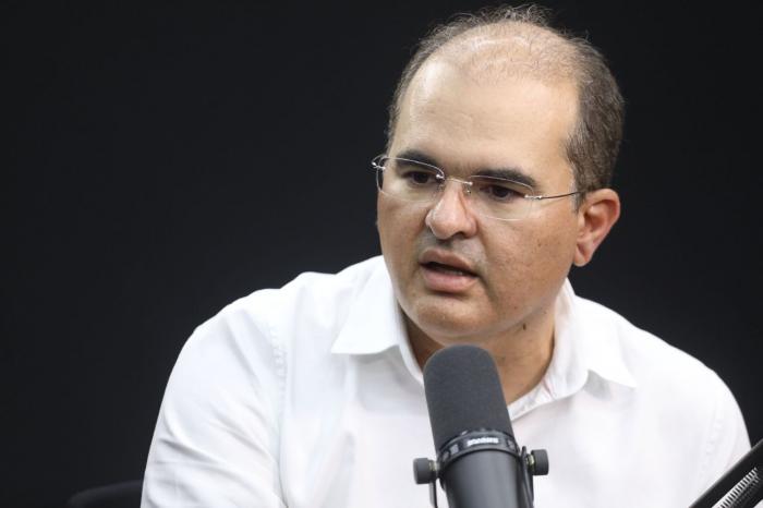 Ricardo Nicolau questiona sobre medida que ameaça ZFM, 'A quem interessa prejudicar o polo de concentrados?’