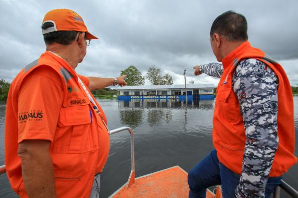 Prefeitura de Manaus monitora subida dos rios na área rural e garante auxílio às comunidades