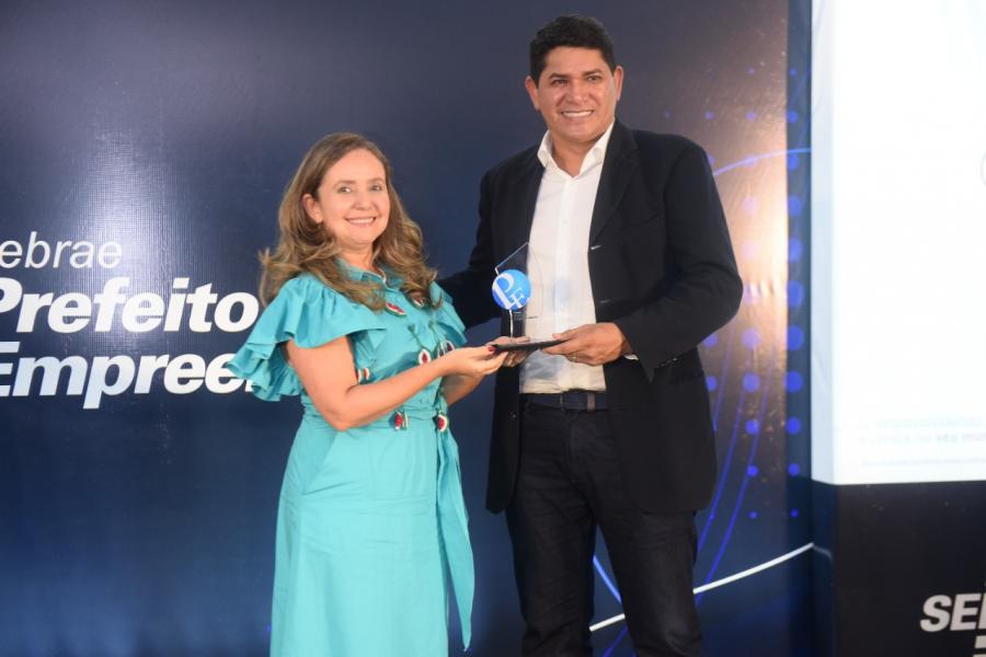 Prefeito Empreendedor 2010, Bi Garcia recebe novas premiações do SEBRAE 