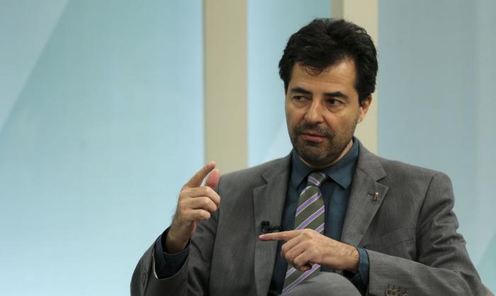 Bento Albuquerque deixa Minas e Energia e Sachsida é o novo ministro