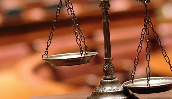 Homem é condenado a 15 anos por estupro de vulnerável contra a própria filha Homem é condenado a 15 anos por estupro de vulnerável contra a própria filha