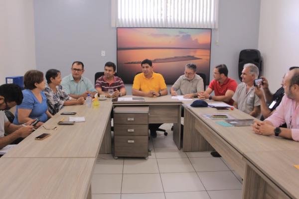 PARINTINS: Prefeitura e Embrapa renovam acordo para continuidade de transferência de tecnologias agropecuárias