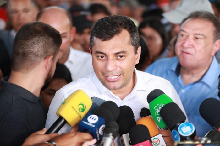 Wilson Lima destaca que Auxílio Estadual Enchente para mais de 9 mil famílias de Manacapuru Wilson Lima destaca que Auxílio Estadual Enchente para mais de 9 mil famílias de Manacapuru