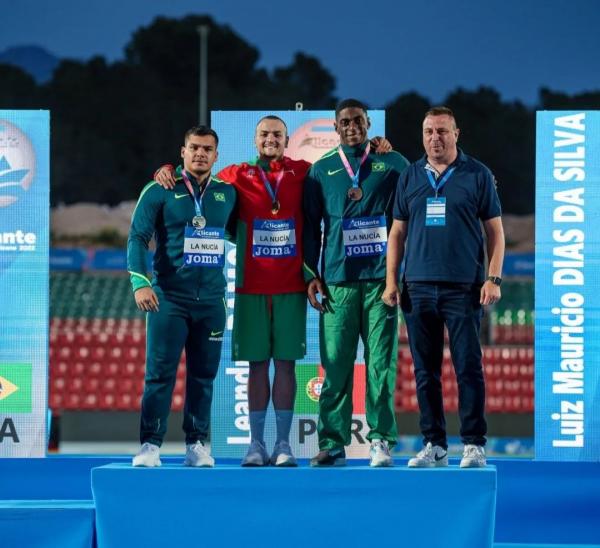 Atleta patrocinado pela Prefeitura de Parintins conquista medalha de prata em competição na Espanha
