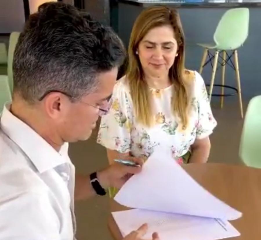 SEMED MANAUS: David Almeida anuncia chamado de 400 servidores do concurso 2017 