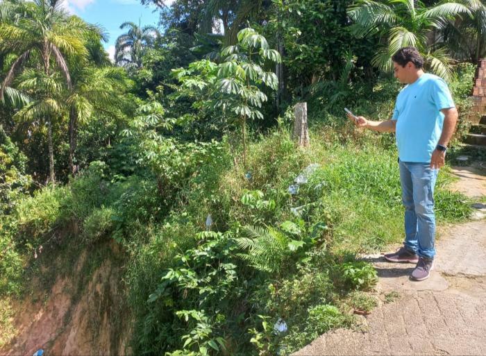 Jander Lobato inspeciona mais de 10 ruas nos bairros Aliança com Deus e Cidade de Deus