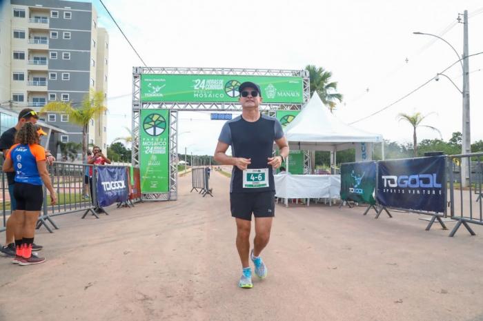 David Almeida acompanha ultramaratona e destaca importância do fomento do turismo esportivo em Manaus