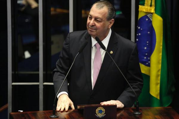 Omar vence eleição para o Senado, aponta Pesquisa Perspectiva