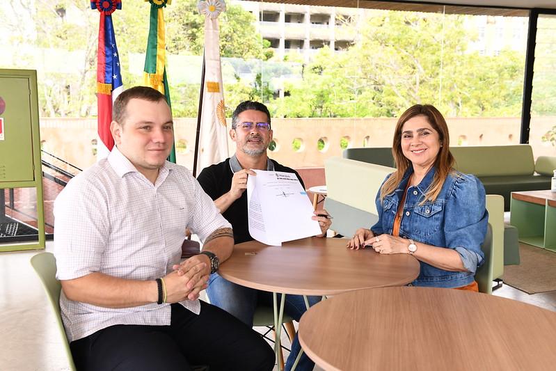 David Almeida envia projeto de lei à CMM que garante reajuste de 12,47% aos servidores da Semed