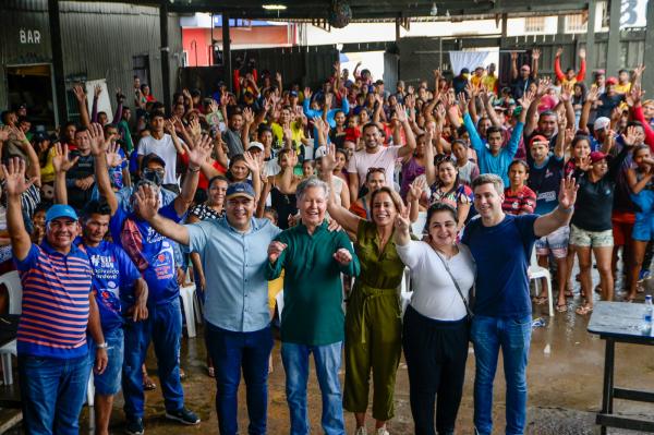 ‘O povo quer conquistar o próprio futuro’, diz Arthur Neto em visita a cidades afetadas pela cheia
