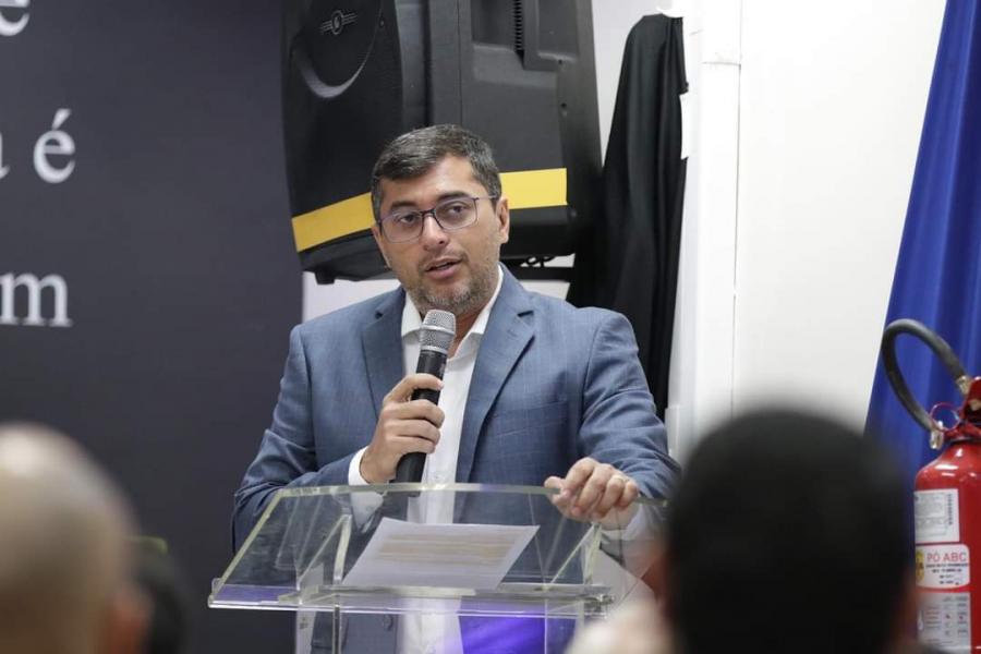 Wilson Lima baixa ICMS da gasolina buscando queda nos preços no AM Wilson Lima baixa ICMS da gasolina buscando queda nos preços no AM