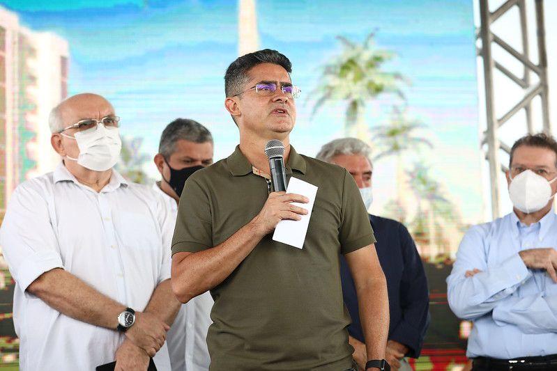 David Almeida aumenta em 107% salário dos conselheiros tutelares de Manaus