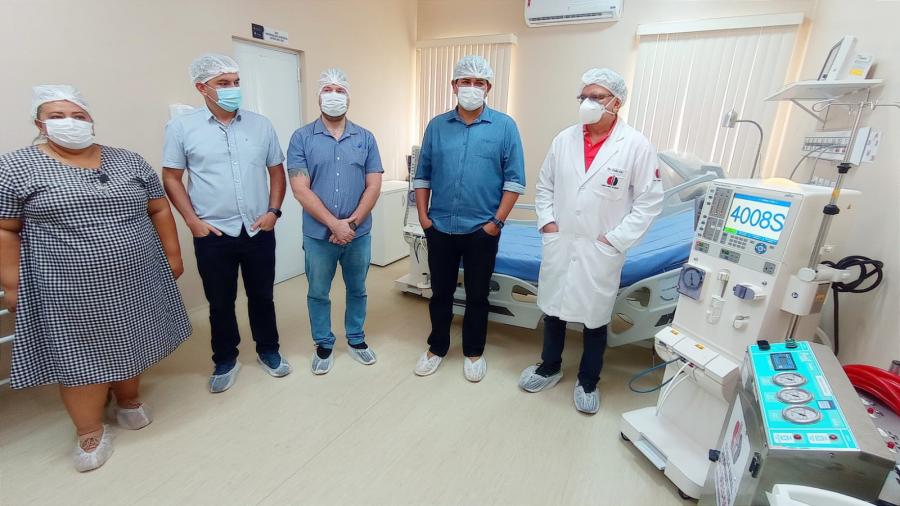 PARINTINS: Bi Garcia anuncia hemodiálise ambulatorial no hospital Jofre Cohen