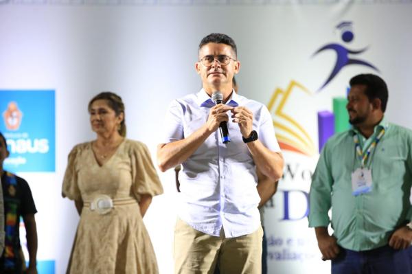 David Almeida reafirma compromisso de transformar a educação de Manaus em referência no país