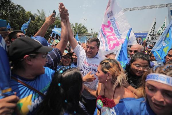 Wilson tem 40,3% dos votos válidos e vence todos os adversários no segundo turno, aponta nova pesquisa