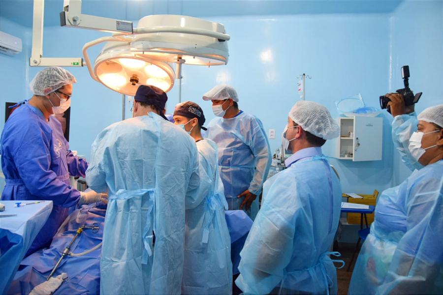 Pacientes relatam gratidão ao serem beneficiados em jornada de cirurgia, em Parintins