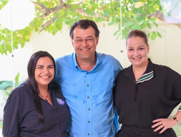 Carol Braz anuncia apoio a Eduardo Braga no segundo turno